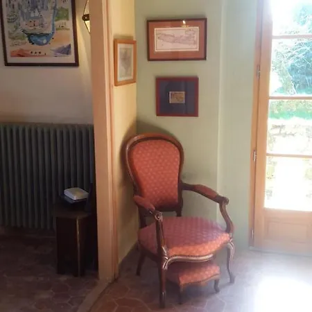 Elegant And Spacious Maison De Maitre Ideal For Group Bookings